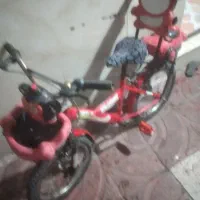 یک دستگاه دوچرخه