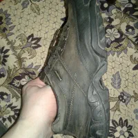 ۲جفت.کتانی وکفش.اسپورت خارجی44و۴۲و۴۱پا|کیف، کفش، کمربند|تهران, جی|دیوار