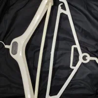 چوب کار|بندرخت و رخت‌آویز|قرچک, زیبا شهر|دیوار