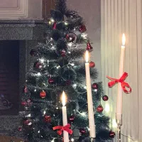 درخت کریسمسی با وسیله