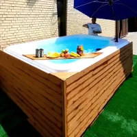 وان جکوزی ۱۰ نفره خانوادگی باشگاه و ویلا کابین دوش