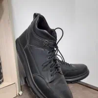 نیم بوت در حد نو س ۴۰|کیف، کفش، کمربند|نیشابور, بلوار گلها|دیوار