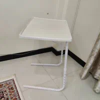 میز پلاستیکی تاشو