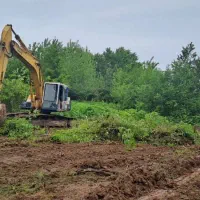 خاکبرداری تسطیح و تامین شن و ماسه|خدمات حمل و نقل|رشت, لاکان|دیوار