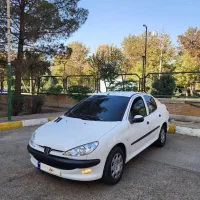 206مدل ۹۸ v8درحد