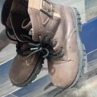 پوتین درحدنو سایز۳۳دخترانه وپسرانه
