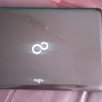لب تاب فوجیتسو کار کرده تمیز
