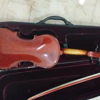 ویولون سایز 4/4|ویولن|سنندج, |دیوار