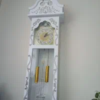 ساعت  ایستاده