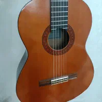 گیتار یاماها c40