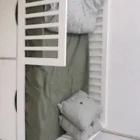 تخت کودک تشک۷۰×۱۳۰روتختی تخت کودک چوبی سالم و تمیز