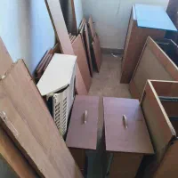 کابینت سینک و هود و سه عدد دکور شیشه ای