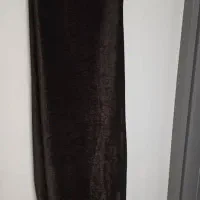 ۲ عدد کنار پرده ای مخمل در حد نو