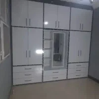 کمد دیواری دو رنگ