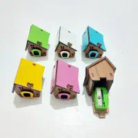 گیفت هدیه ولادت امام رضا مدادتراش مدل کلبه چوبی