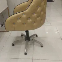 صندلی ارایشگاه