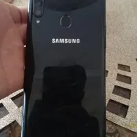 سامسونگ Galaxy A20s با حافظهٔ ۳۲ گیگابایت