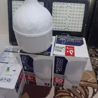 ۳عدد لامپ ۵۰وات نونو هنوز استفاده نشده|لامپ و چراغ|تایباد, |دیوار
