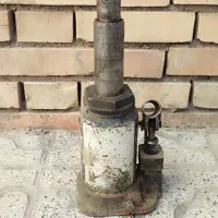 جک سوسماری هیدرولیکی