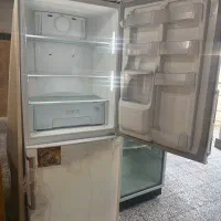 یخچال فریزر رنزو در حد نو