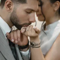 آتلیه عکاسی وفیلمبرداری عروس،عقد،نامزدی ، فرمالیته