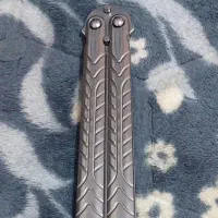 چاقو پروانه ای