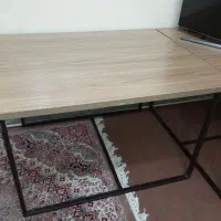 میز ام دی اف پایه آهنی