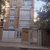 واحد-فروشی