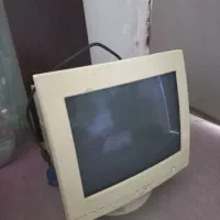 صفحه مانیتور کامپیوتر