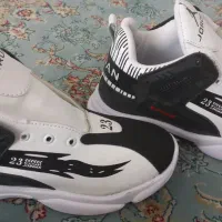 کفش کتانی حراجی