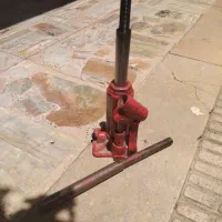 جک ۳ تنی واچار