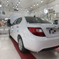 دنا پلاس 6 دنده مدل 1405 سفید