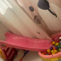 سرسره و استخر توپ