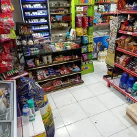 فروشنده آقا سوپر مارکت