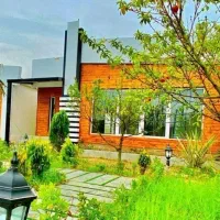 ویلا-همکف-نما-مدرن-197-متری-شهرک-برند