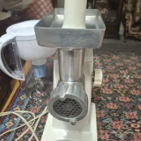 چرخ گوشت قدیمی