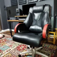 صندلی مدیریت در حد نو