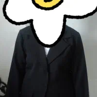 چند دست لباس درحدنو