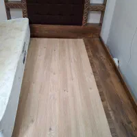 تخت به همراه میز آرایش و تشک بدون خطر و خش