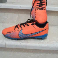 کتونی فوتبال