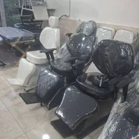 صندلی ارایشگاه مردانه|آرایشگاه و سالن‌های زیبایی|رشت, امین الضرب|دیوار