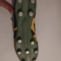 کفش فوتبال پریما۲۰۲۳بسیار تمیز|کیف، کفش، کمربند|میانه, |دیوار