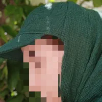 کلاه همراه با شال سرخود|لباس|اصفهان, شیخ طوسی|دیوار