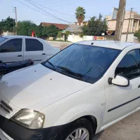 یک دستگاه اتومبیل