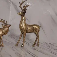 دو عدد آهوی برنز و جای دستمال