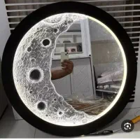 یک عدد چراغ ماه تزینی