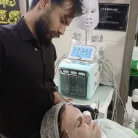 فیشیال و پاکسازی تخصصی پوست آقایان