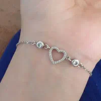 دستبند نقره نگین دار طرح قلب