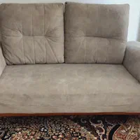 فروش مبل وعسلی بدلیل کمبودجا