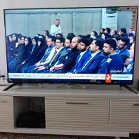 فروش تلویزیون  مارک یونیوا ۵۵ اینچ +تلق محافظ